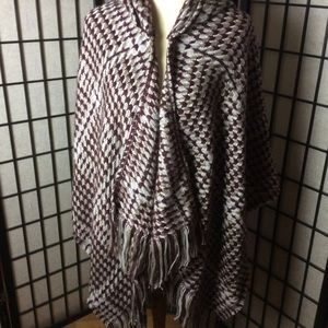 Simply Noelle Hooded Burgundy & Tan Wrap!